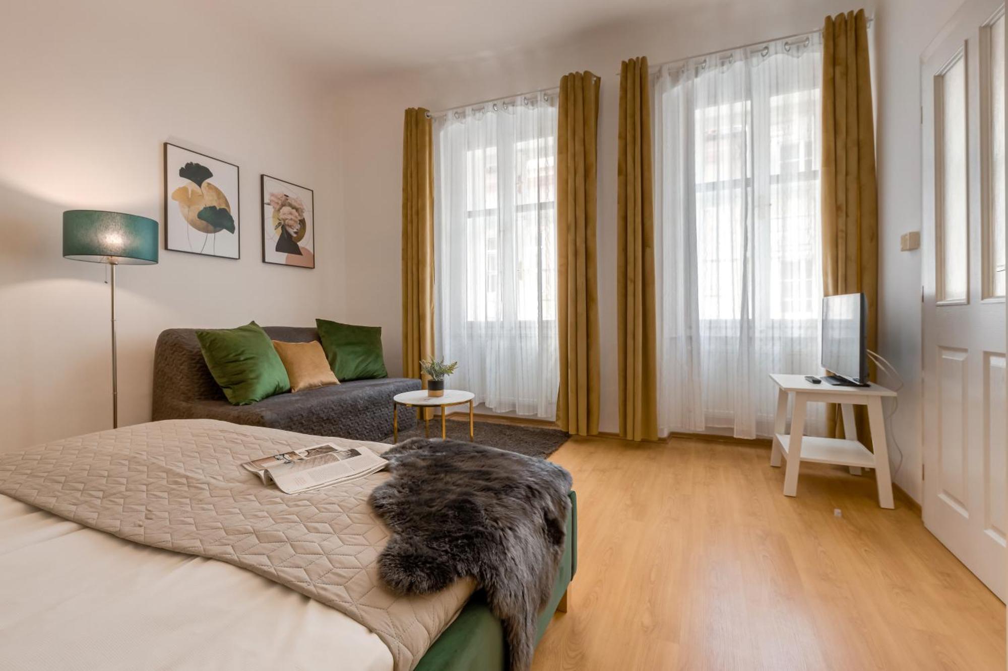 King'S Road Residence Прага Экстерьер фото